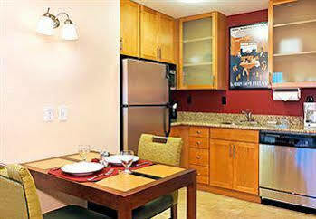 Chicago Midway Airport 3* Bedford Park